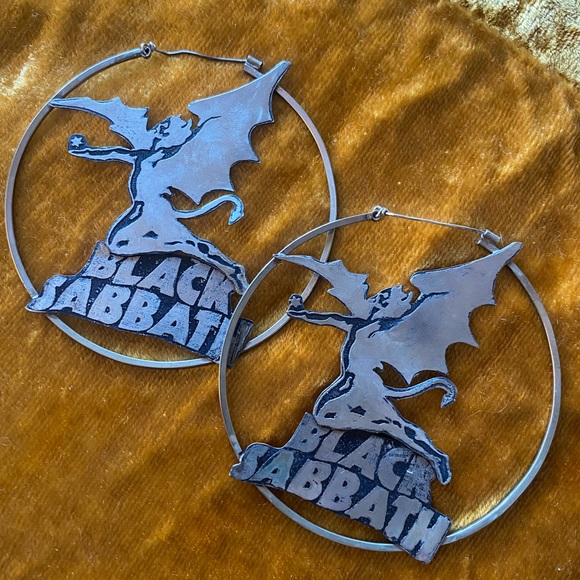 Jewelry - Chaos and hell Black Sabbath hoops